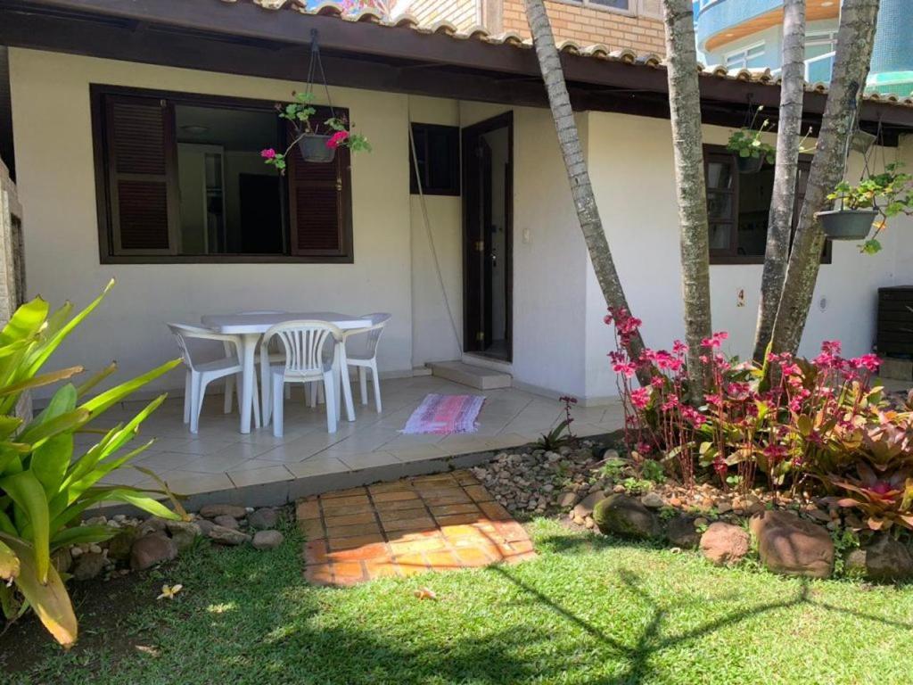 Pousada Solar Dos Girassois Bombinhas Bagian luar foto
